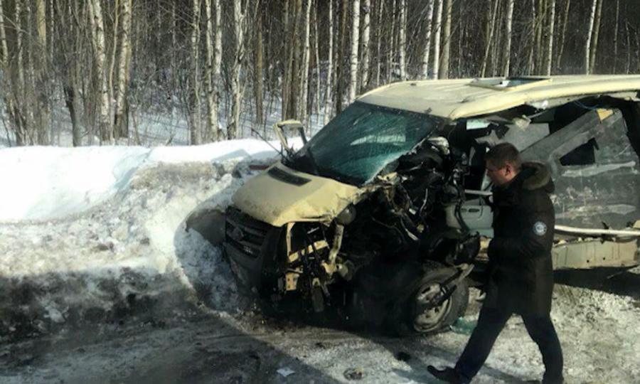 В серьёзном ДТП на трассе Архангельск-Северодвинск столкнулись шесть машин