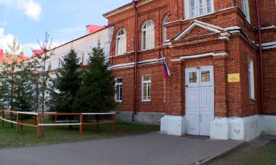 Архангельскую школу «Ксения» закрывать не собираются, но переехать придётся